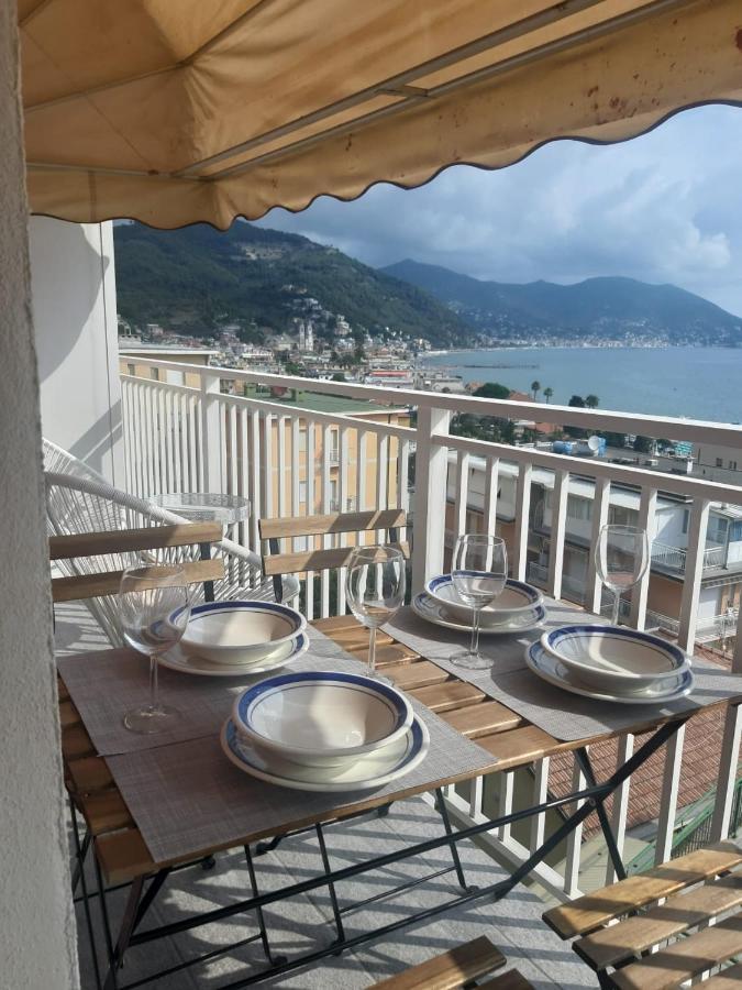 Spectacular Sea View - 3 Minutes Walk From The Sea Villa Laigueglia Buitenkant foto