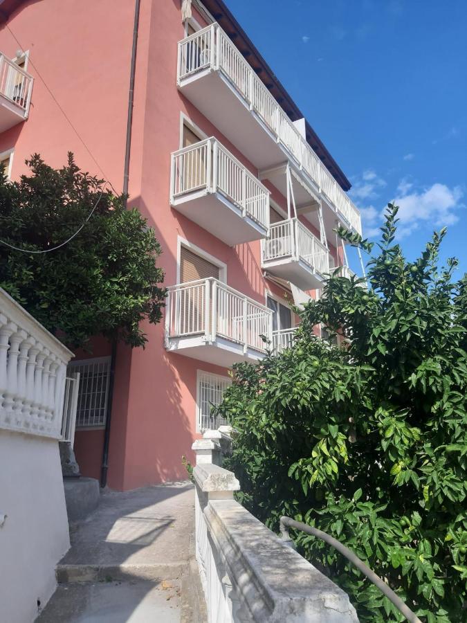 Spectacular Sea View - 3 Minutes Walk From The Sea Villa Laigueglia Buitenkant foto