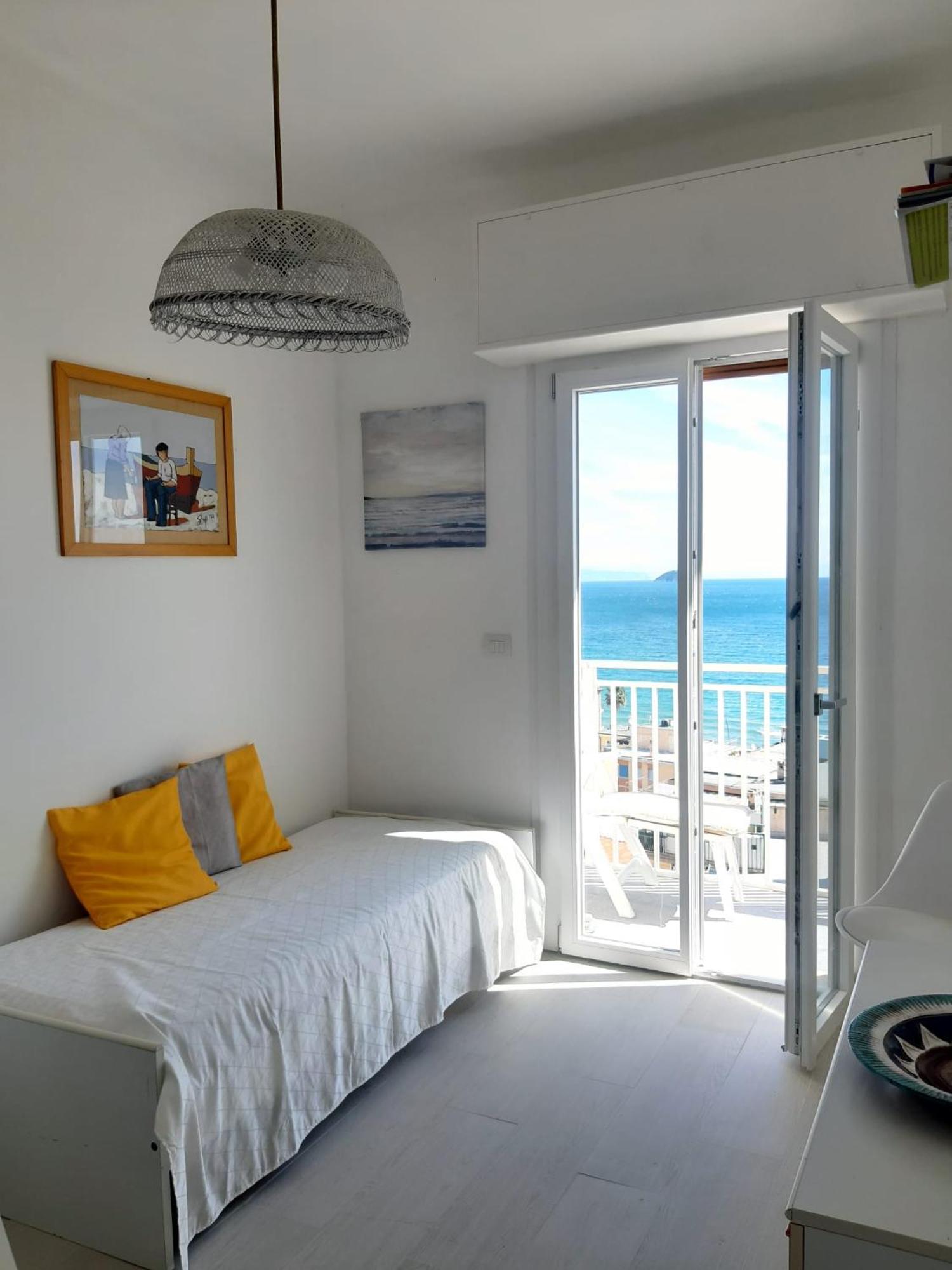 Spectacular Sea View - 3 Minutes Walk From The Sea Villa Laigueglia Buitenkant foto