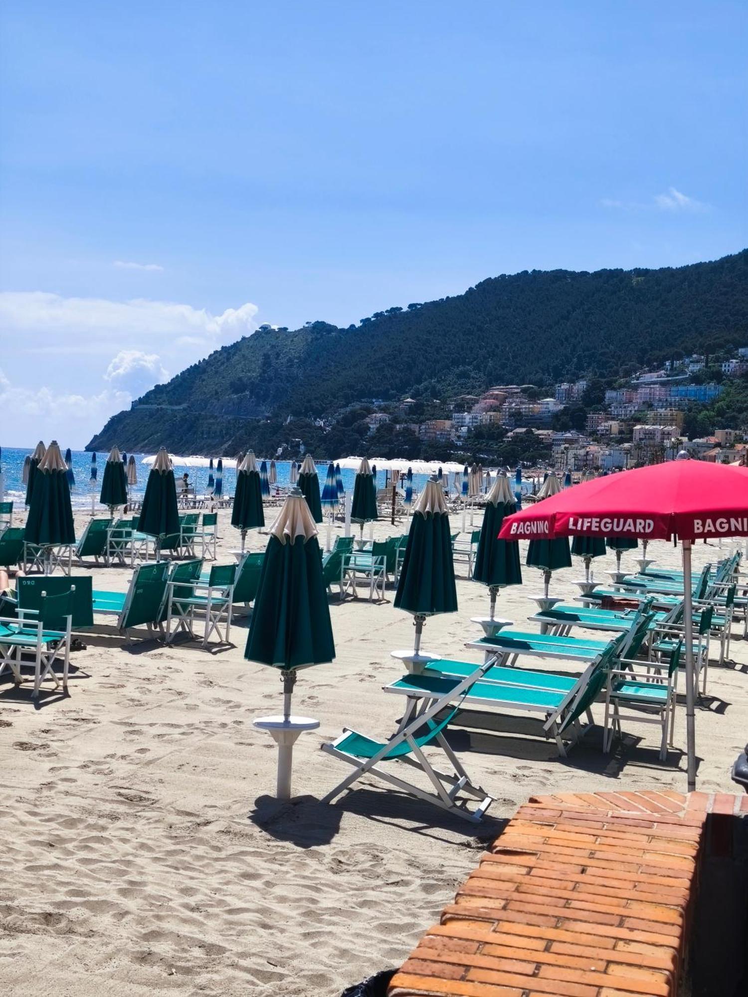 Spectacular Sea View - 3 Minutes Walk From The Sea Villa Laigueglia Buitenkant foto
